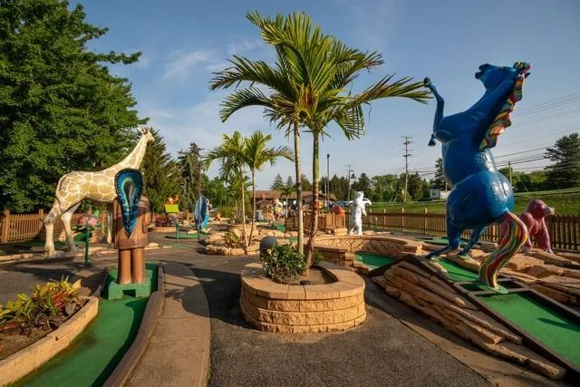 Miniature golf course