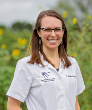 Photo of Dr. Jessica Castaneda, DVM