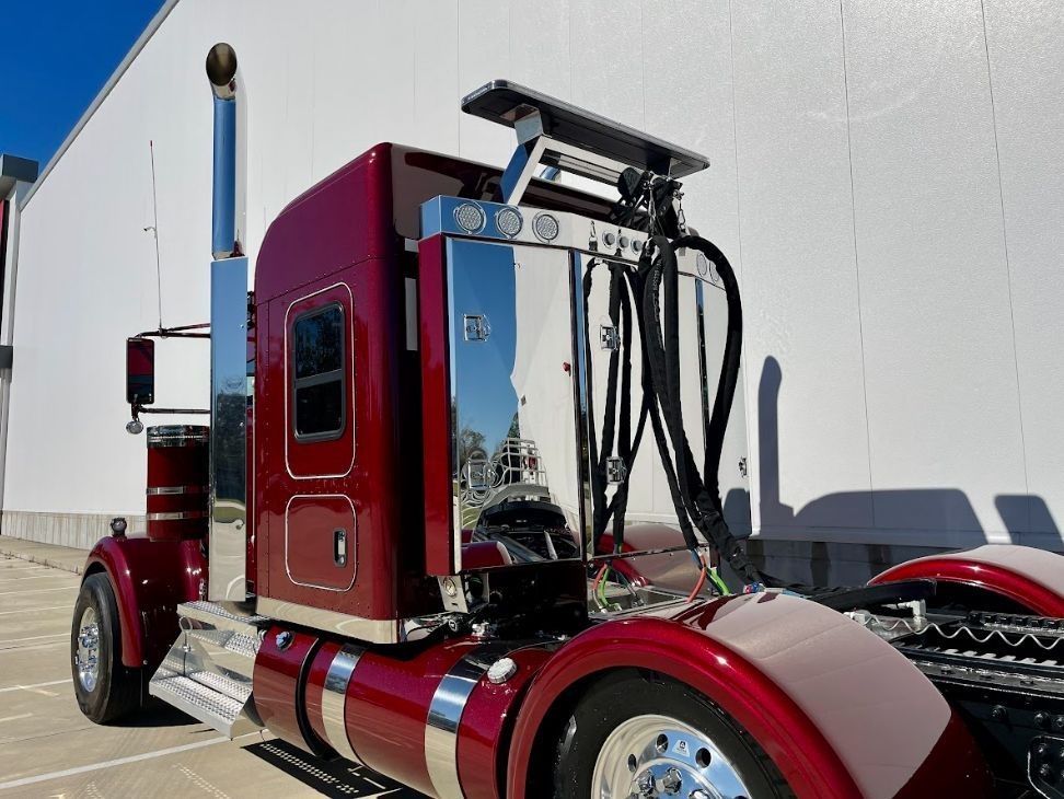 Robert's Towing Truck