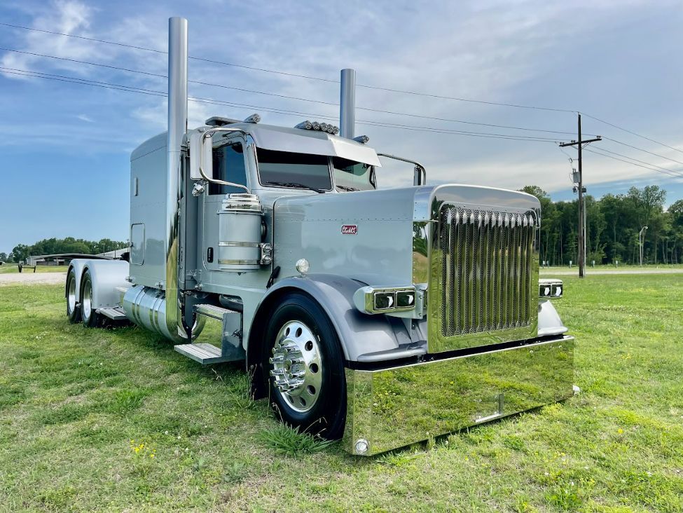 Sugar Stick Farms - Jake Moreau 'Worm'