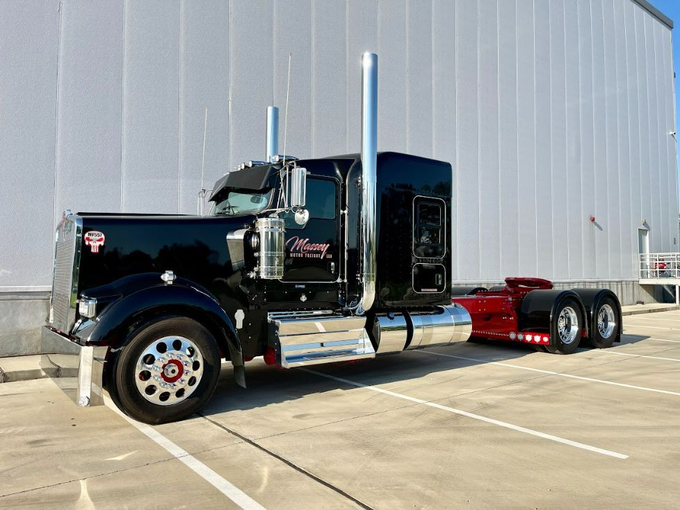 Troy Massey W900L