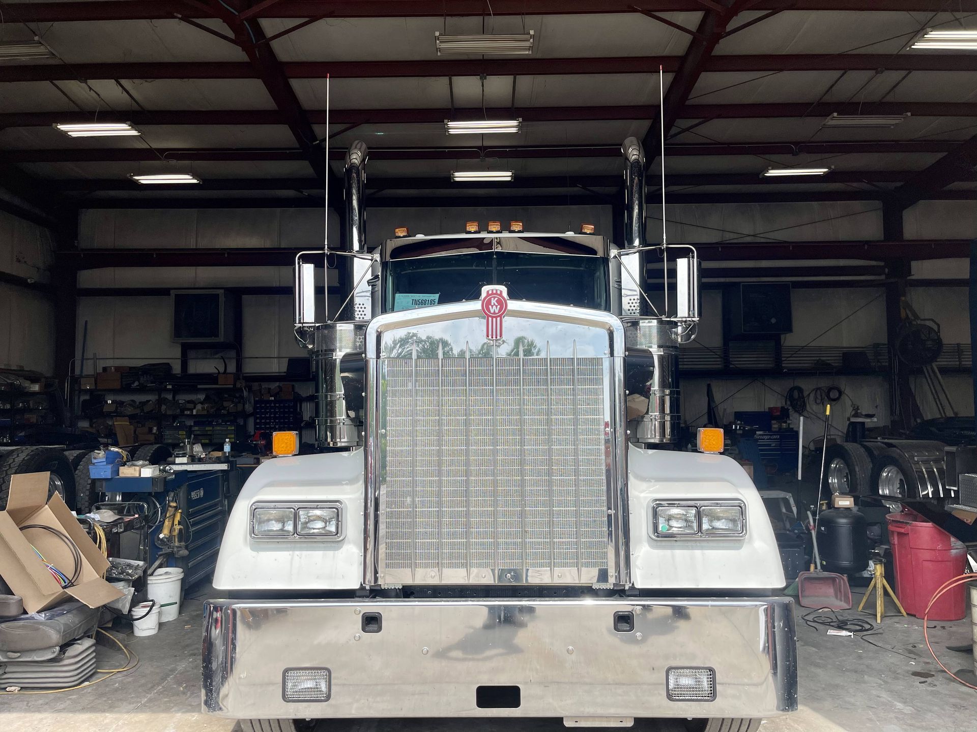 Kenworth Colt BowTie