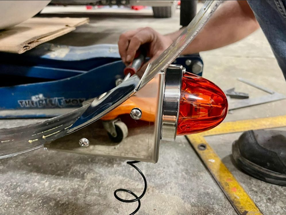 Pete Fuel Tank Light Brackets