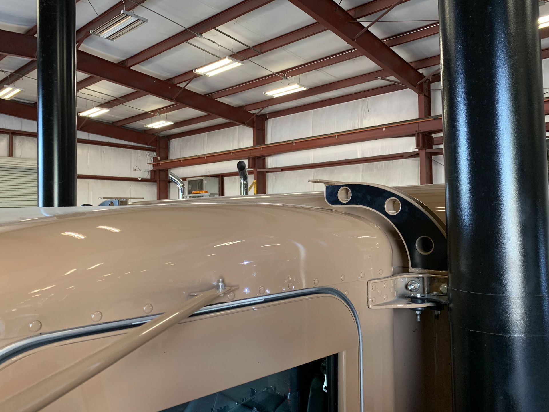 Light Bar Mount For Flat Top Peterbilts