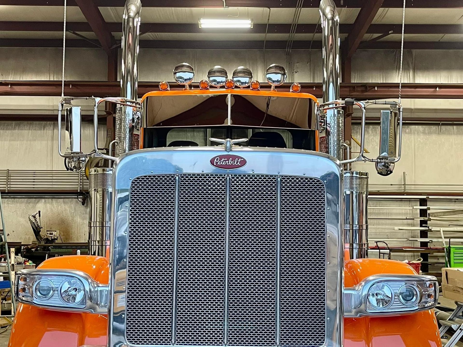 Peterbilt Straight