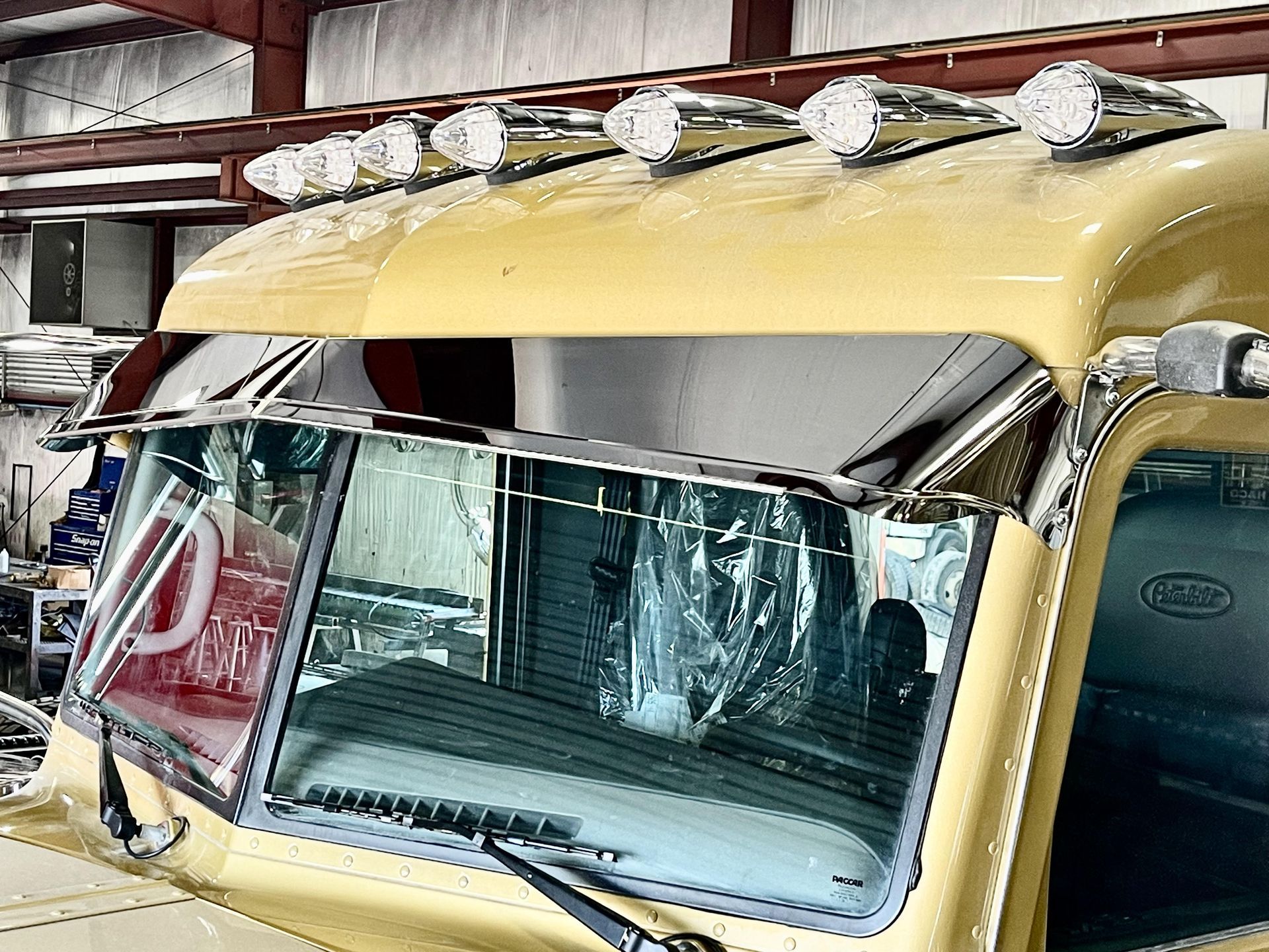 Peterbilt Timeless Bead Roll