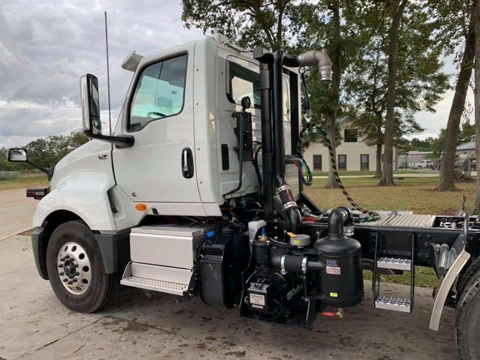 NVE 887 Vacuum Pump With Vacuum Rack