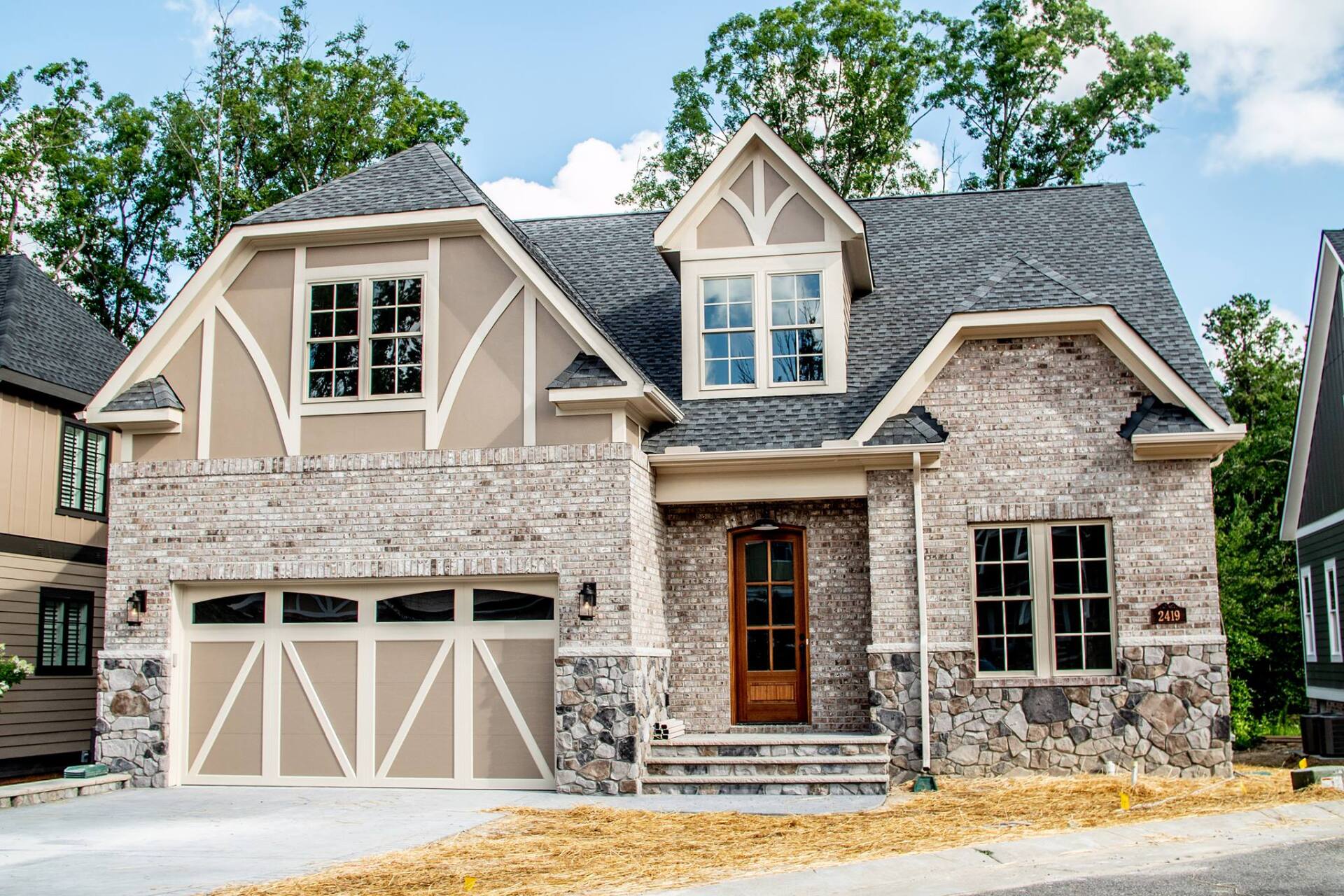 Carriage House Garage Door | Amelia Overhead Doors