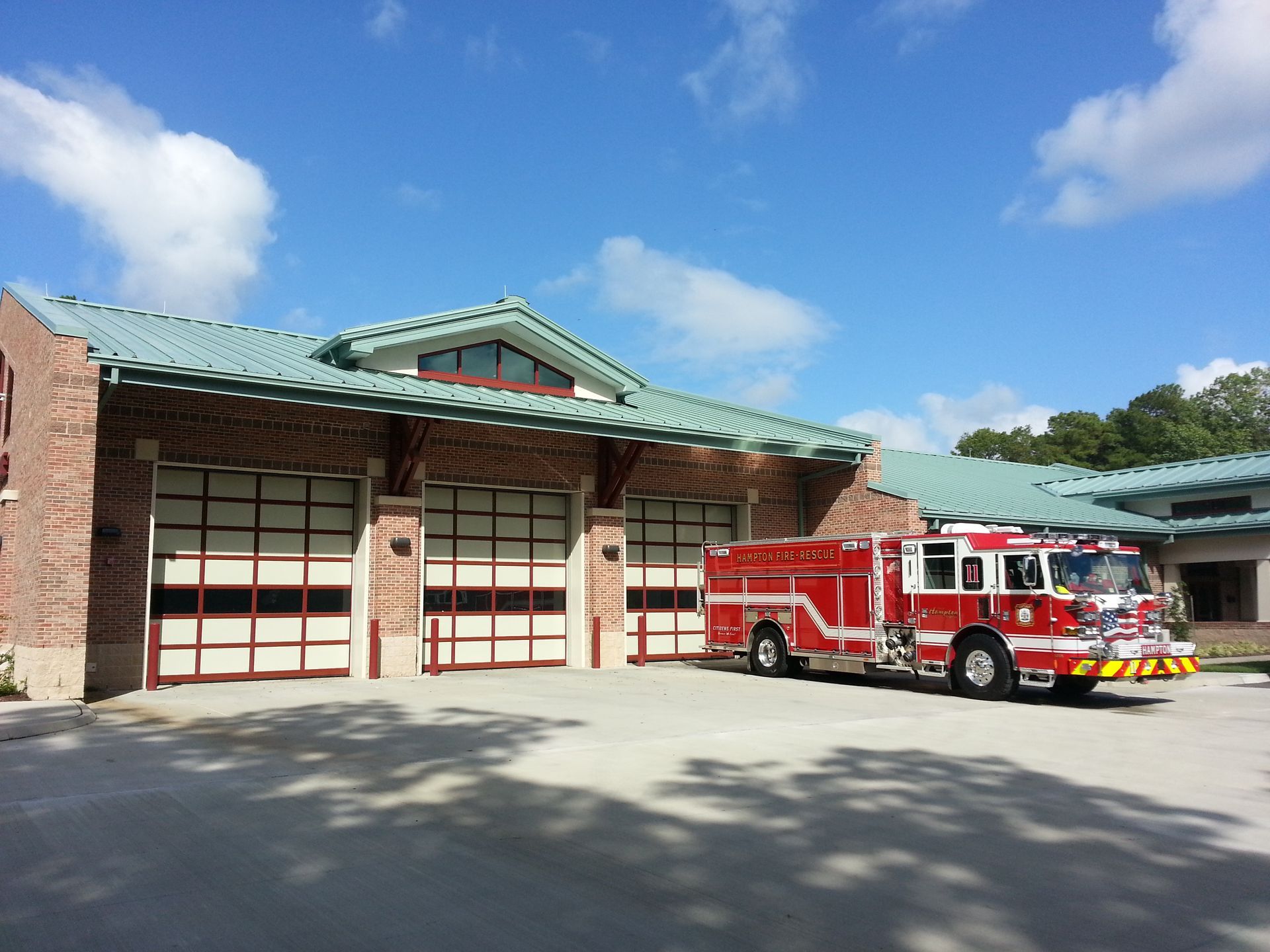 Unique Commercial Doors | Amelia Overhead Doors