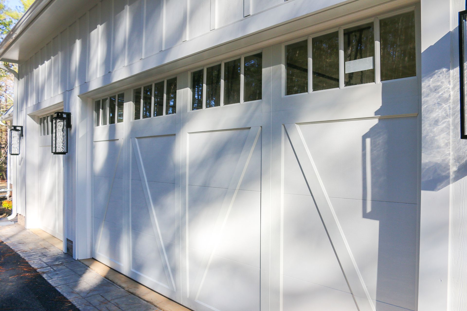 Coachman Garage Doors | Amelia Overhead Doors