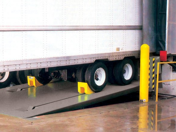 Serco Truck Leveler | Amelia Overhead Doors