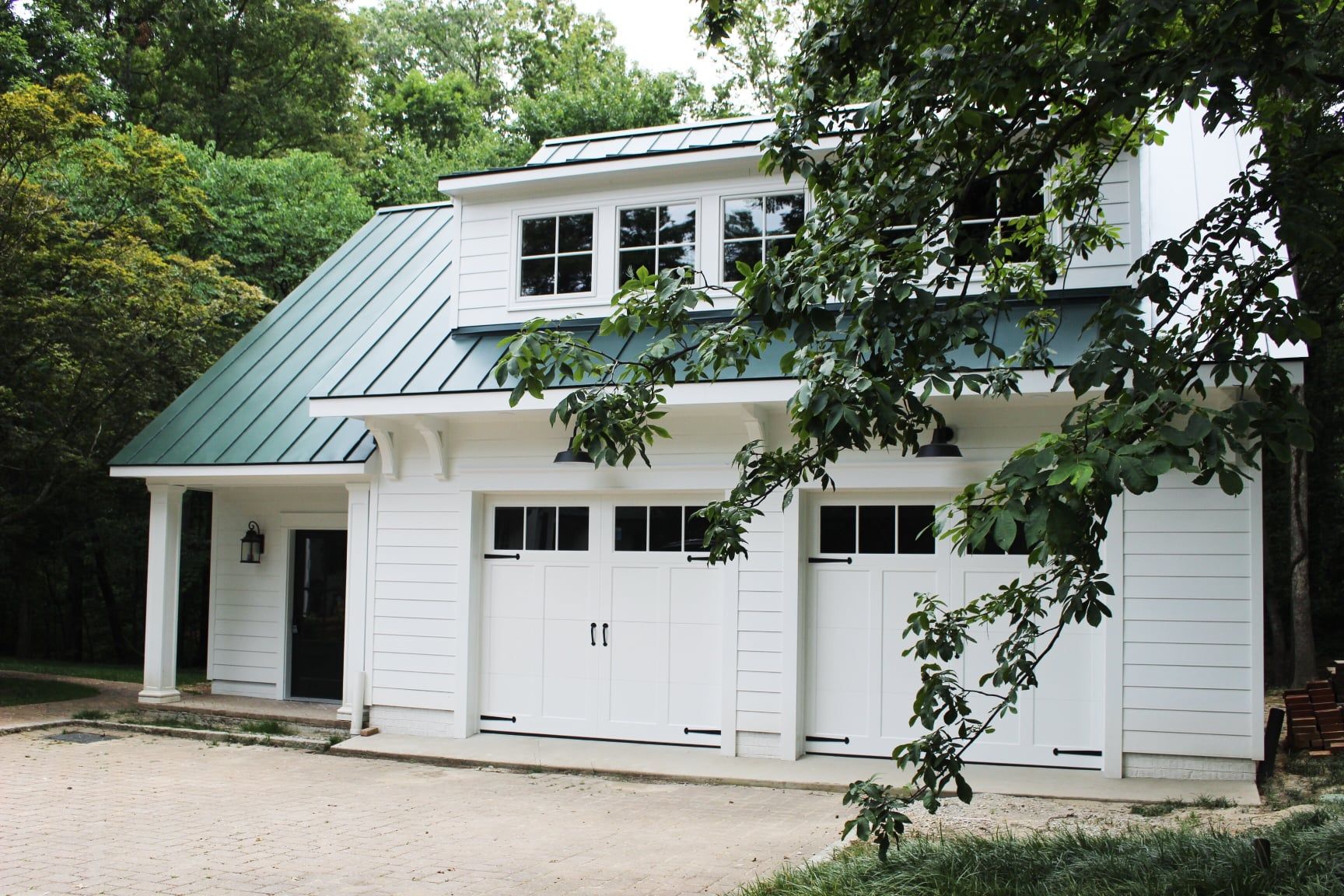 In-Law Suite Garage | Amelia Overhead Doors
