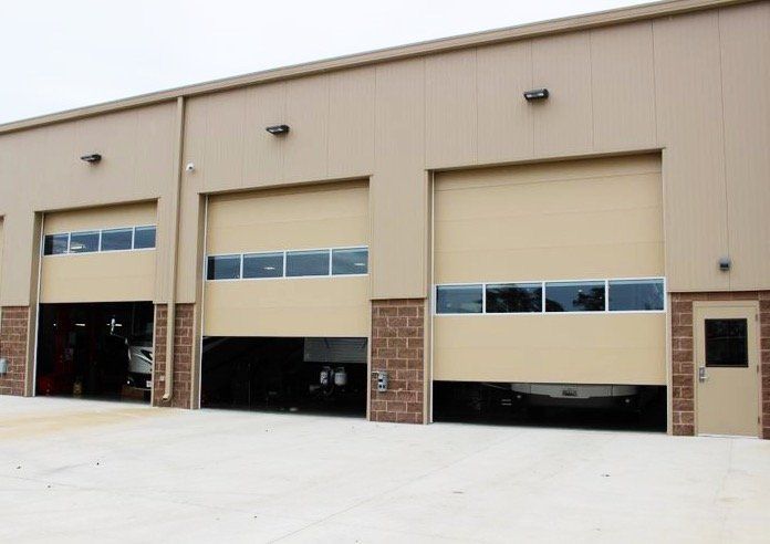 Lynchburg VA Overhead Door Repair | Amelia Overhead Doors