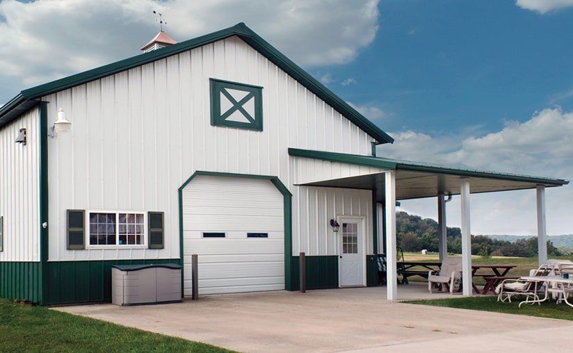 Barn Overhead Doors | Amelia Overhead Doors
