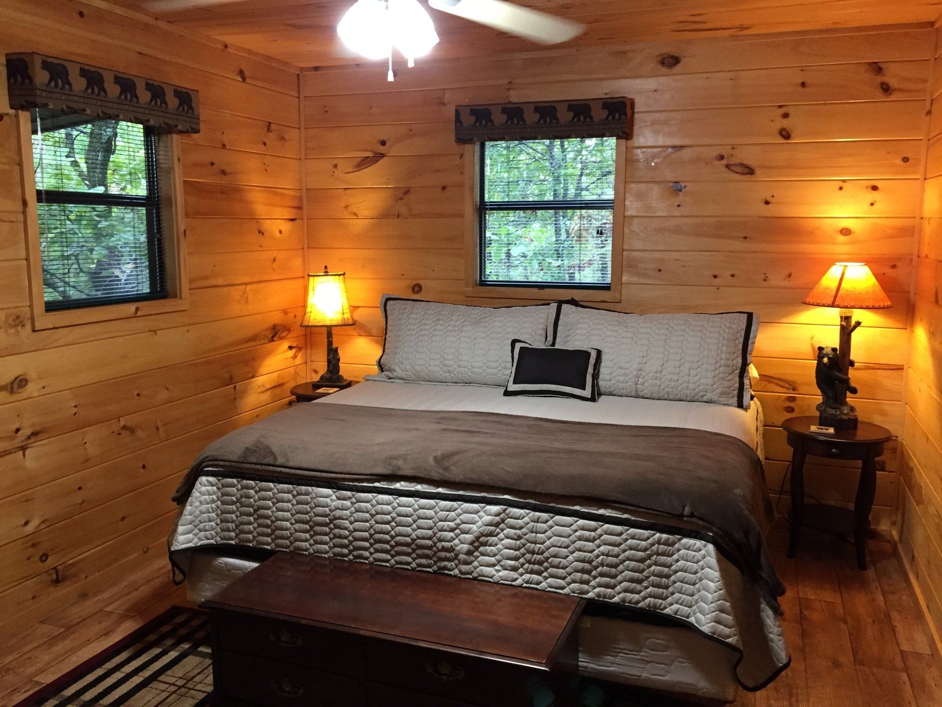 Scenic Rental Cabins Vacation Rentals Smithville, OK