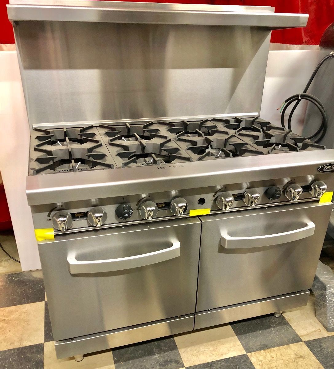 Exterior Precision 8 Burner 48″ Commercial Range Features