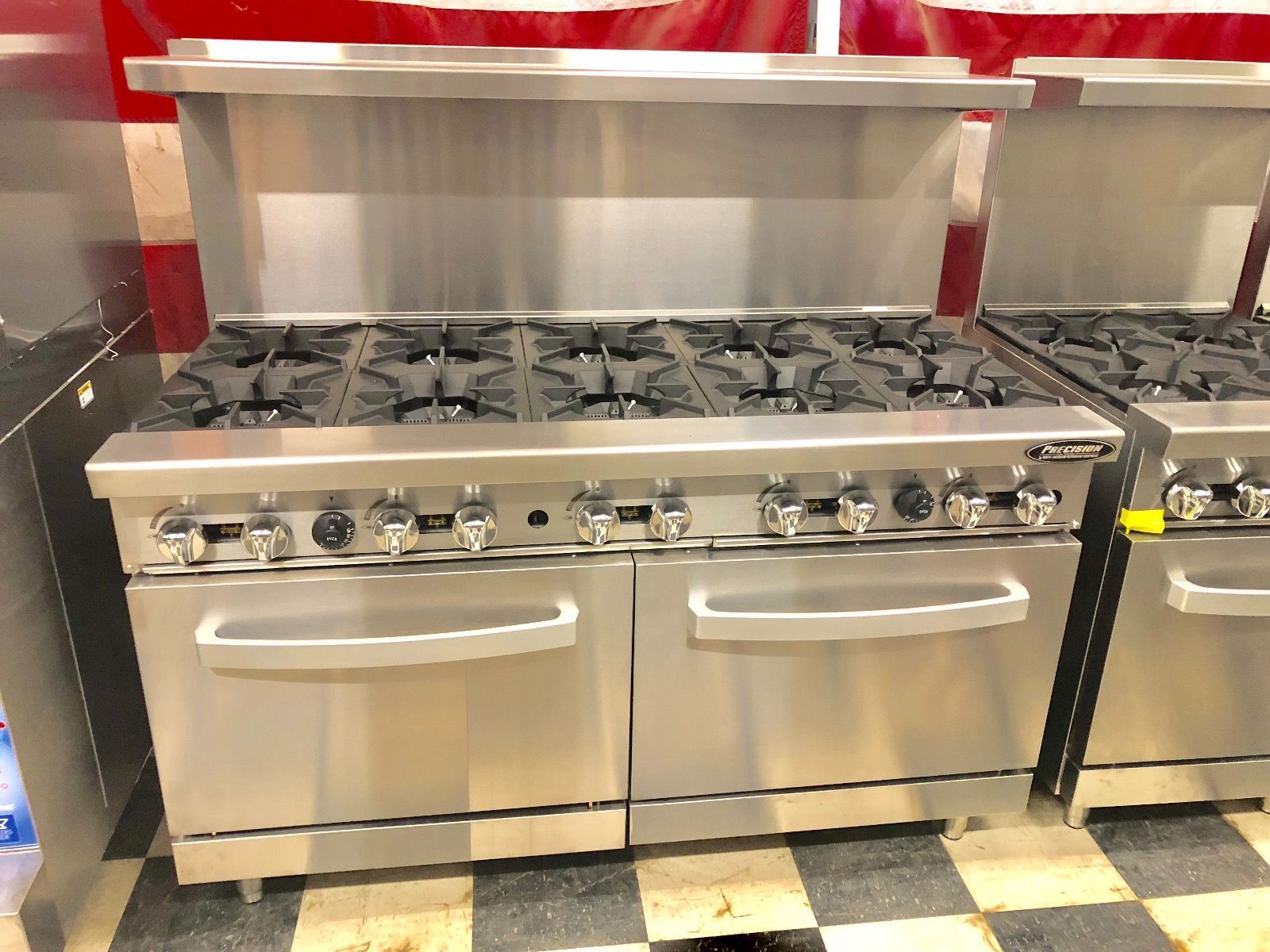 Exterior Precision 10 Burner Commercial Range 60″ Double Oven Feature