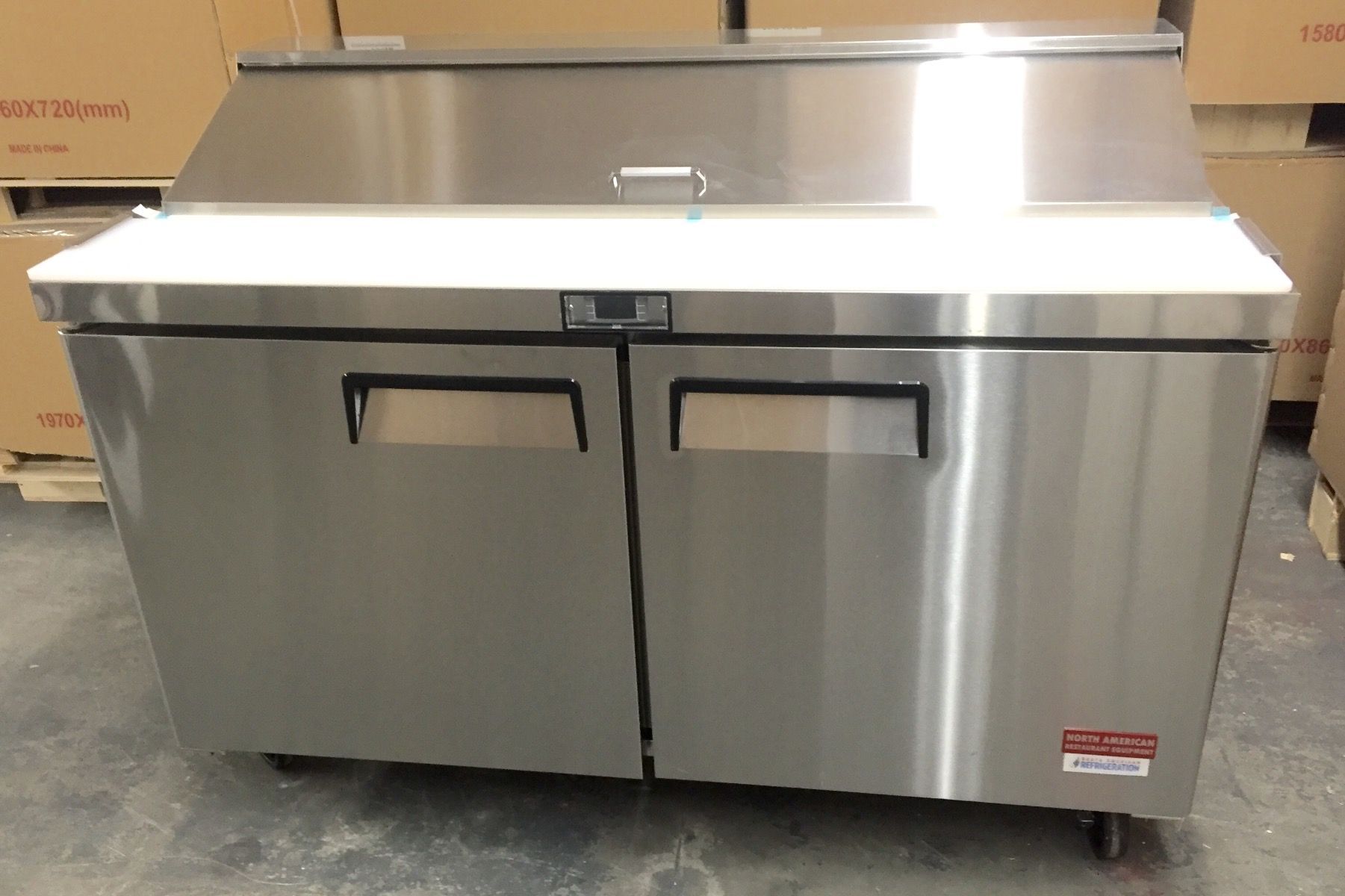 Exterior 60″ Sandwich Prep Unit Standard Top 16 Pan 2 Door