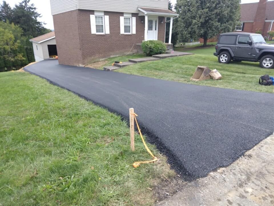 asphalt paving