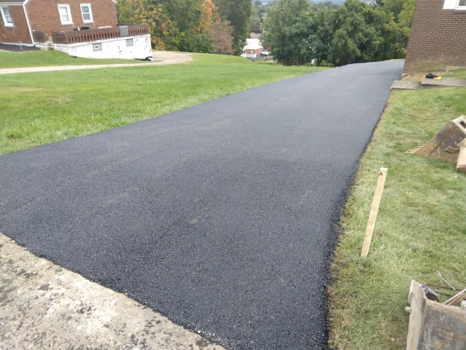 asphalt paving