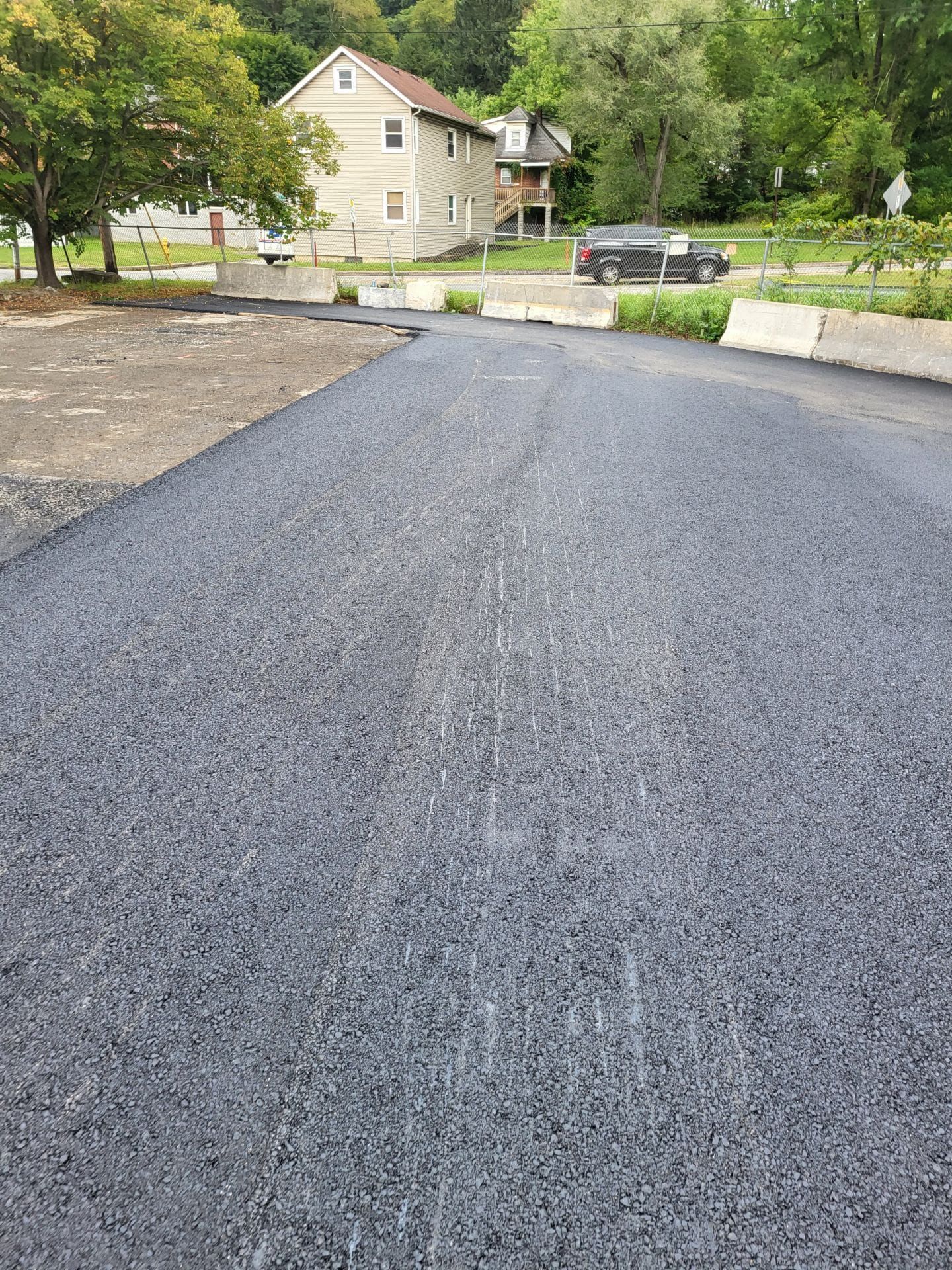 asphalt paving