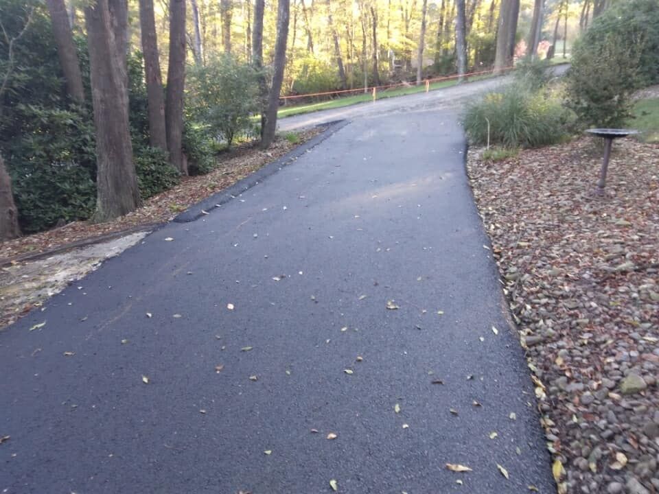 asphalt paving
