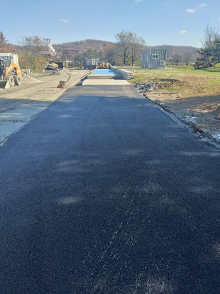asphalt paving