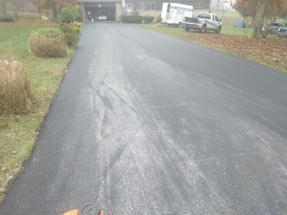 asphalt paving