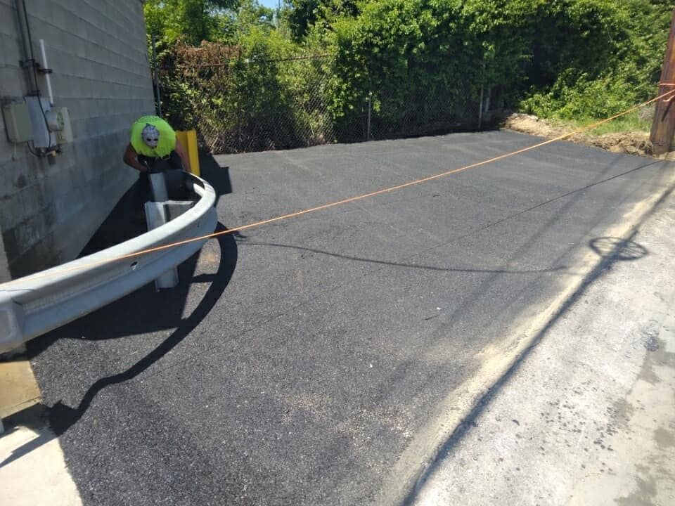 asphalt paving