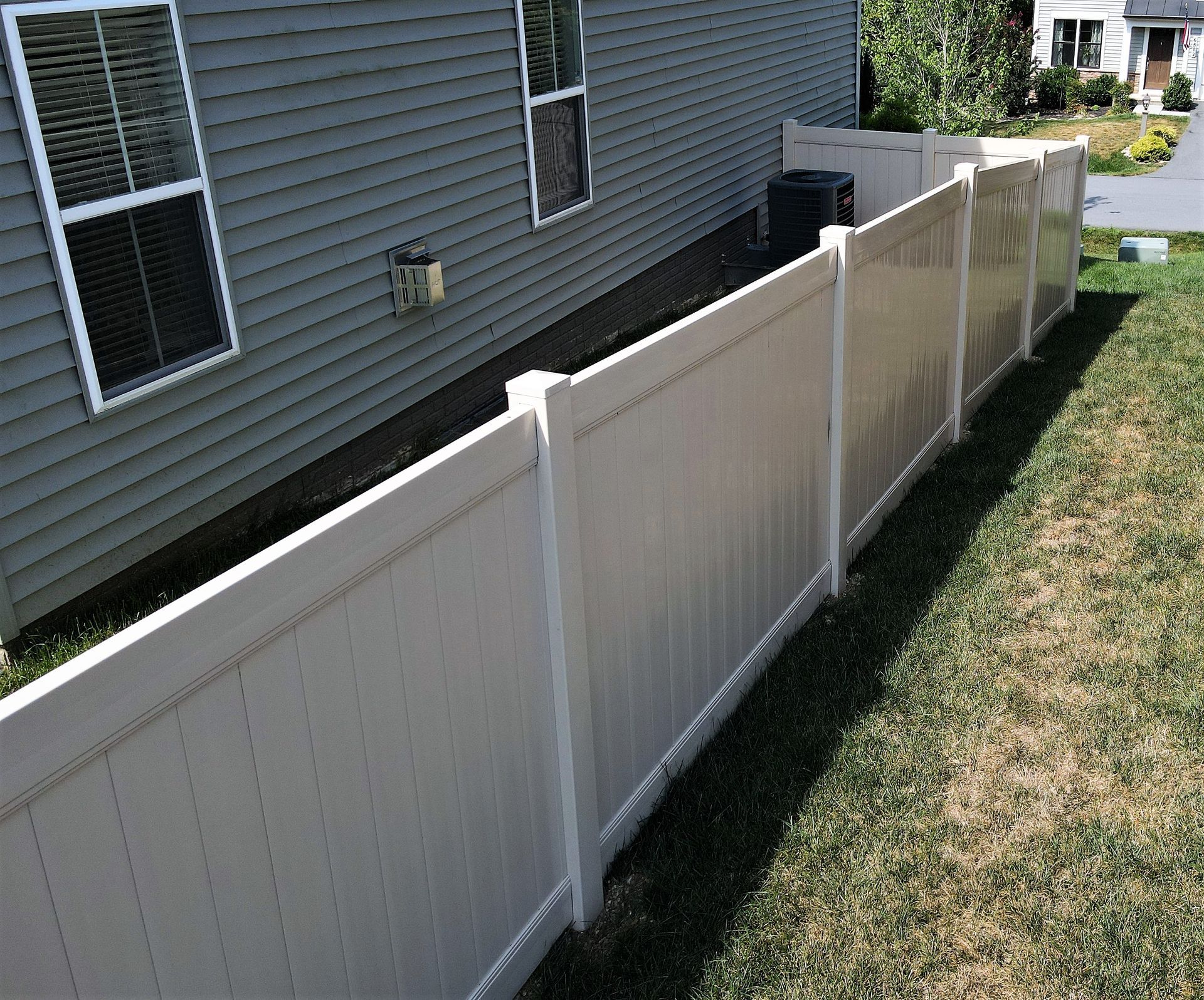 New vinyl fences