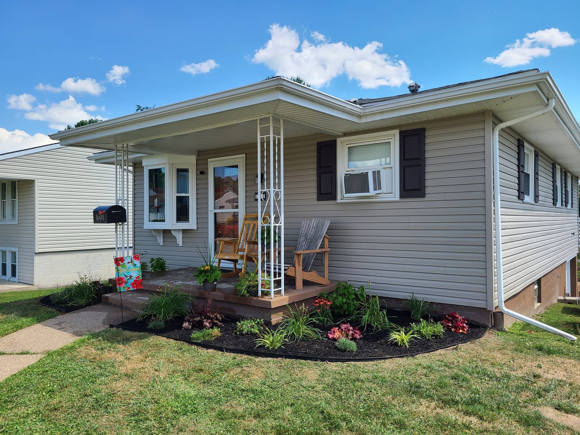Front Porch residential landscaping in Wheeling, WV