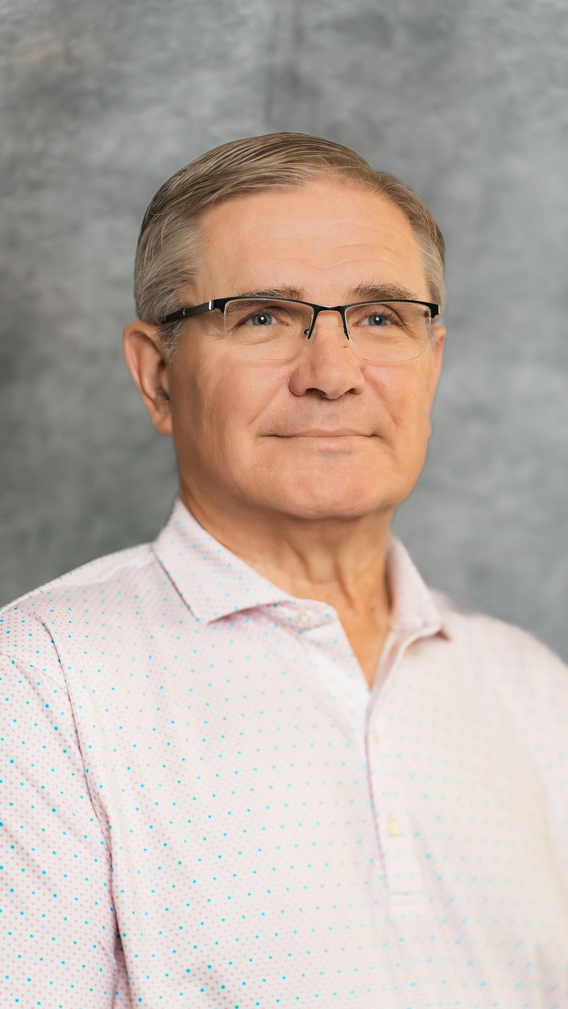 Dr. Tom Shelton