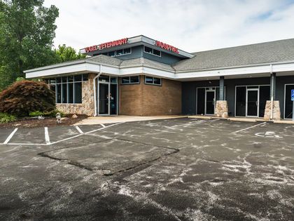 Veterinarian