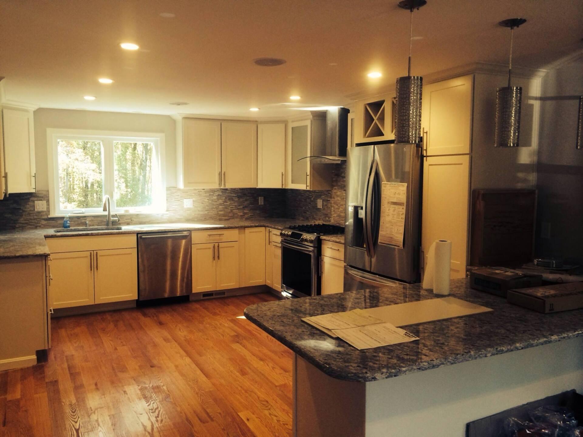 Kitchen remodeling service