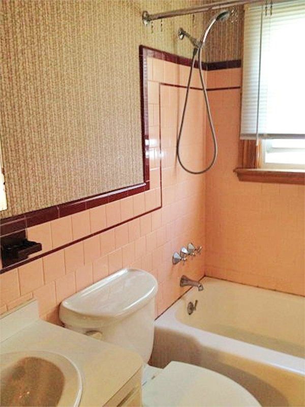 Bathroom remodeling service
