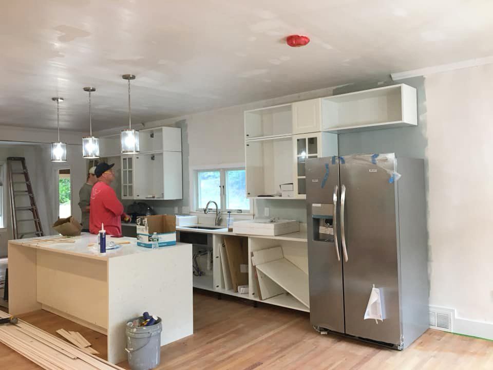 Kitchen remodeling service