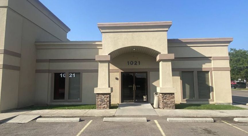 A building with the number 1021 on the front of it