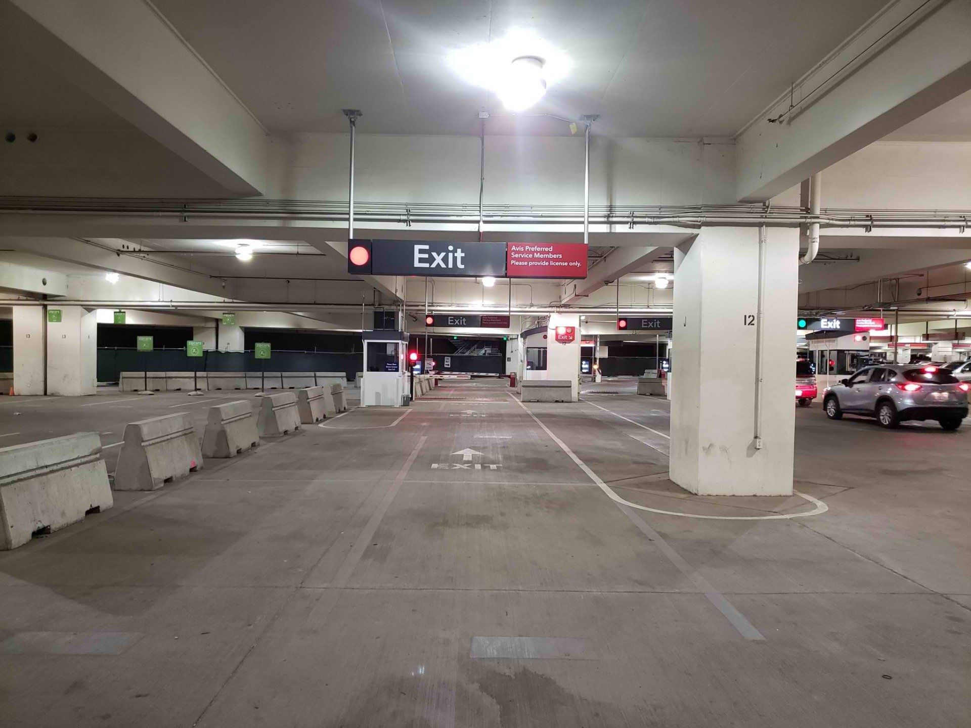 Avis Phoenix Sky Harbor Airport - Phoenix AZ