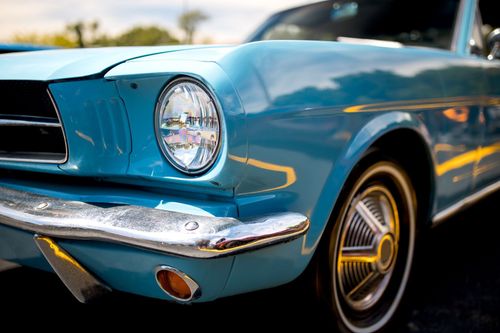 Deluxe Paint & Body Works