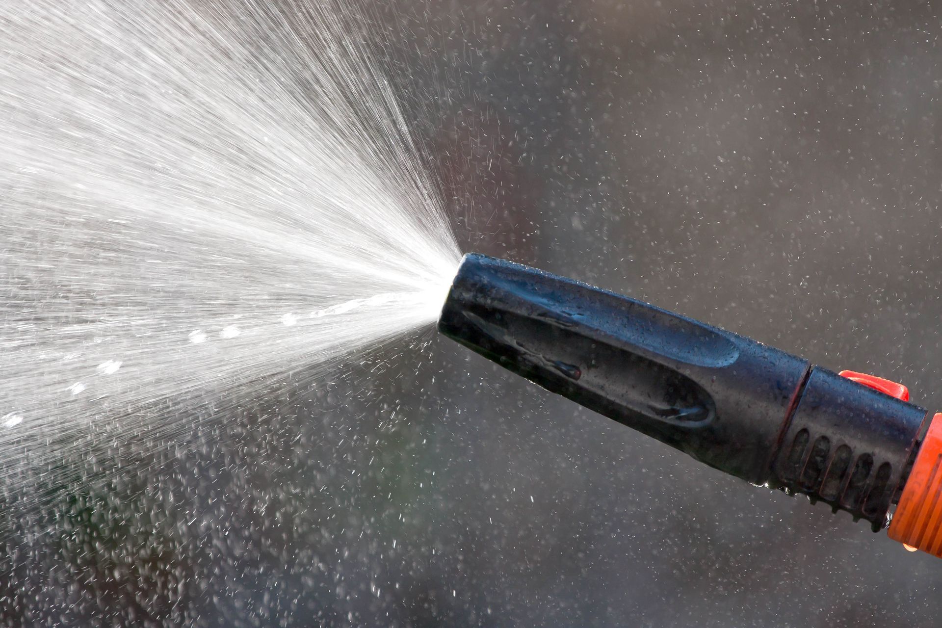 commercial pressure washer