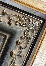 Wooden frame with inner design