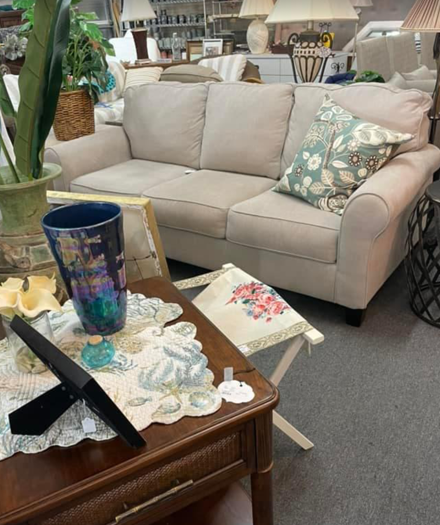 HighEnd Consignment Furniture Punta Gorda, FL