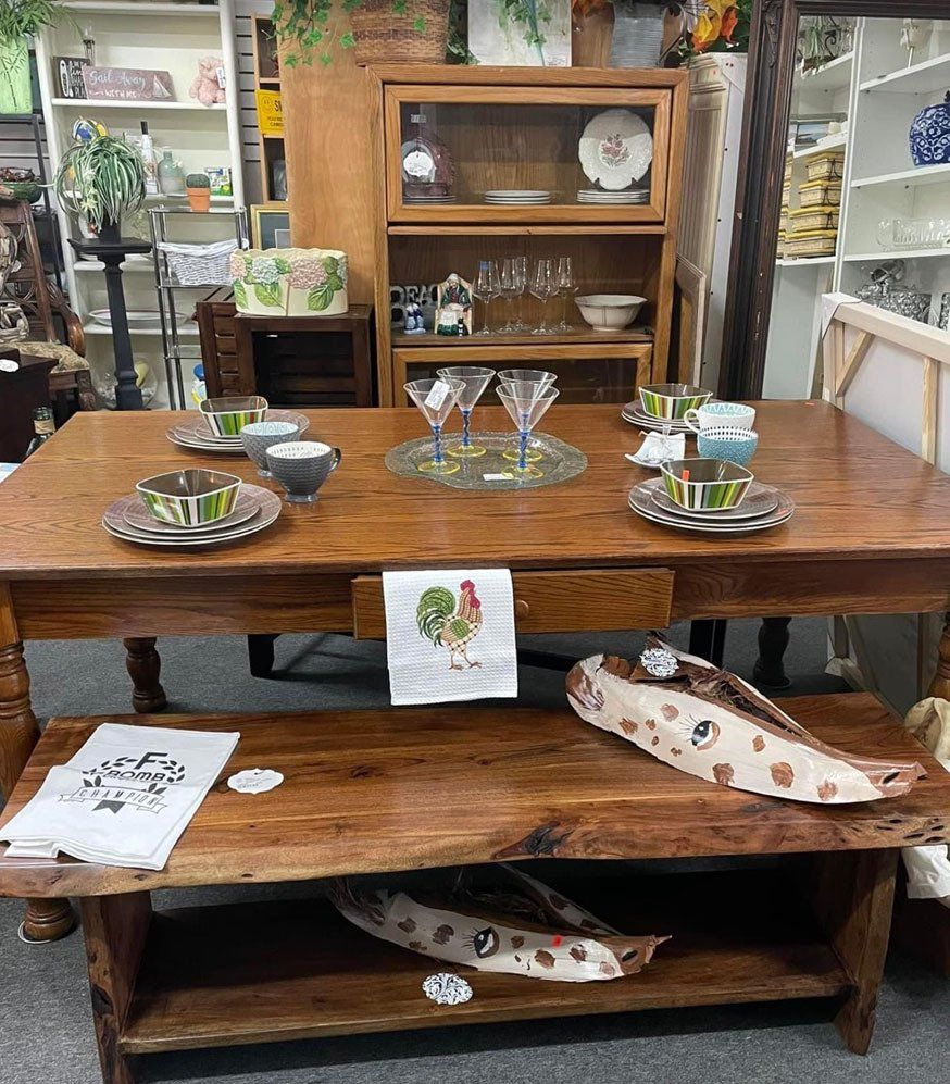 HighEnd Consignment Furniture Punta Gorda, FL