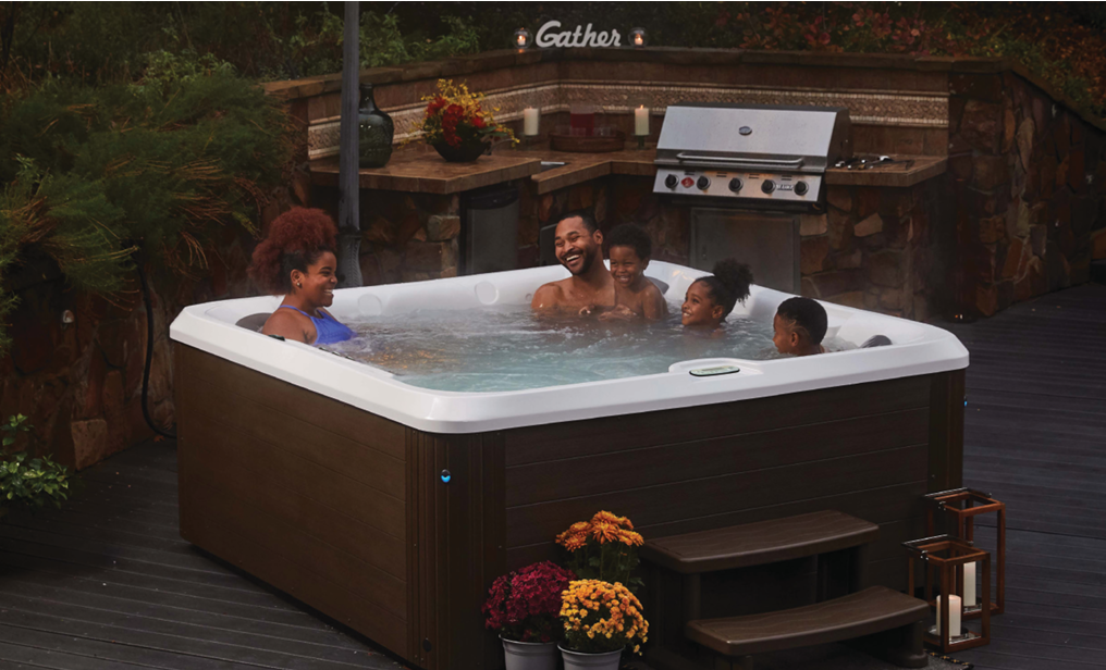 Hot Tubs | Bourbonnais, IL | JTS Pools