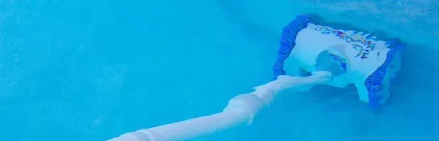 Robotic pool cleaner