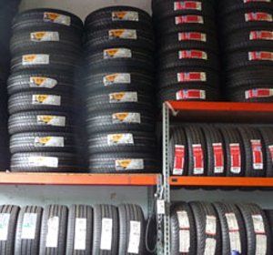 car wheels and tires | CJ Service & Towing Inc | Kaneohe, HI