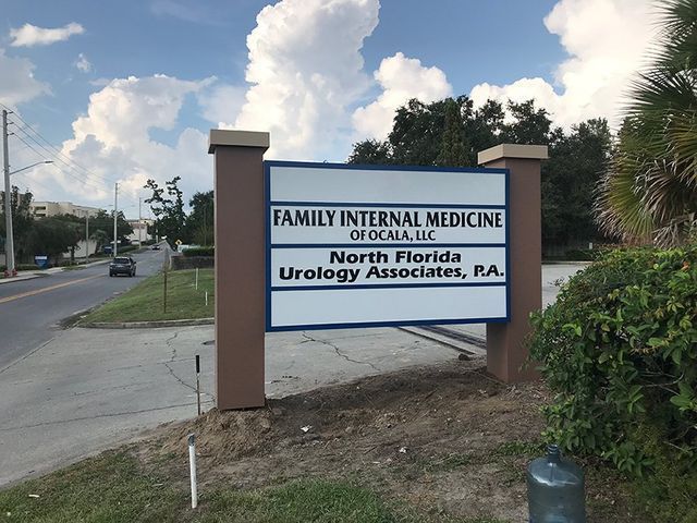 Sign for Family Internal Medicine and North Florida Urology Associates in Ocala, FL.