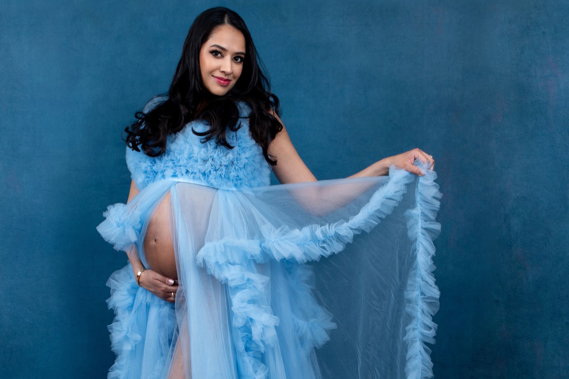 Maternity shoot baby blue theme
