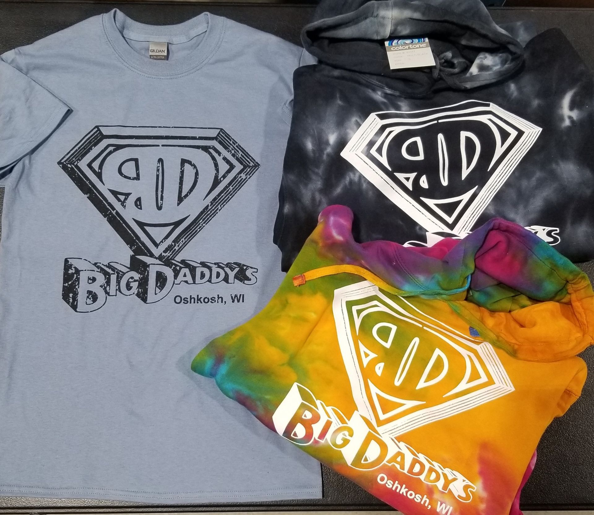 Screen printed apparels