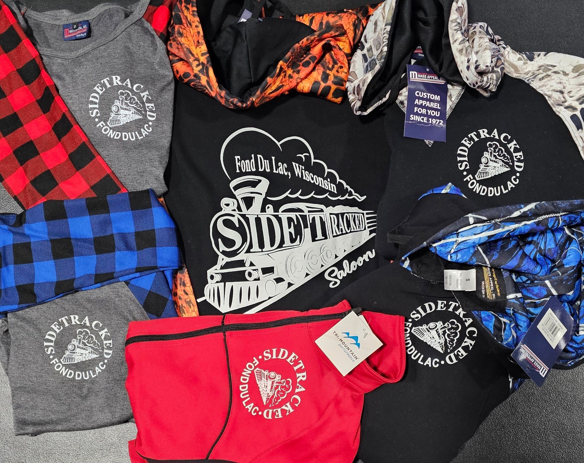 Screen printed apparels